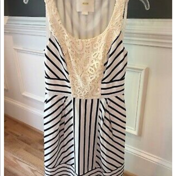 Anthropologie Dresses & Skirts - 🌼 Anthropologie [Mauve] Striped Dress size 8 🌼